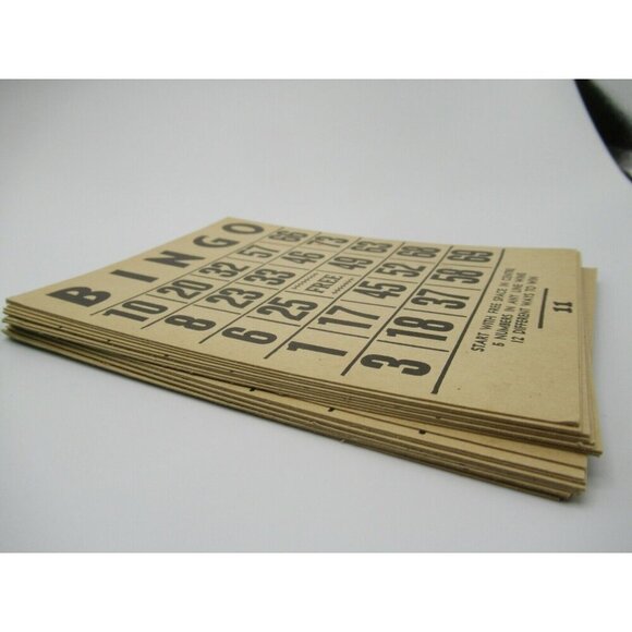 Somerville Bingo Game Made in Canada Complete 18 Card Set Chips - Picture 9 of 9